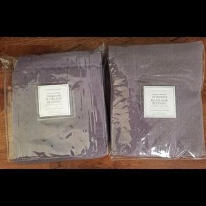 Restoration hardware linen quilt and 2 shams